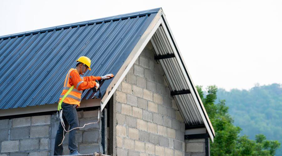 Expert new roof installation services in Roseboom, NY